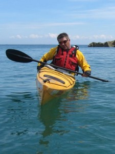 tilting the sea kayak