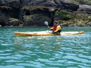 leaning the sea kayak