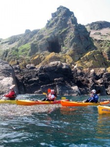 Kayakers beneath Pinnacle rock Jersey