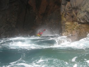 sea kayak in a blow hole jersey
